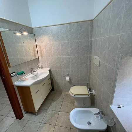 Casa vacanze Casa Per Vacanze In Centro Storico Medievale A Calopezzati